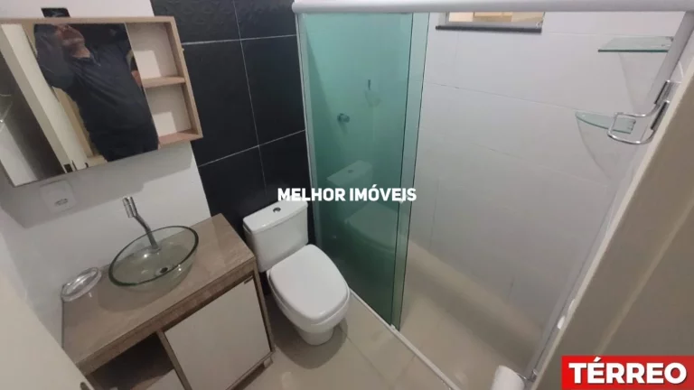 Imagem Casa de Alvenaria á venda com 6 dormitórios e 3 vagas de garagem localizada em Camboriú