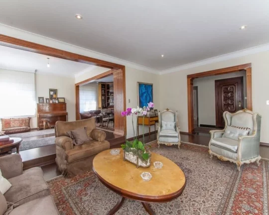 Imagem Higienópolis apartamento à venda em Prédio Vintage com 4 suítes e 2 vagas, 530m²