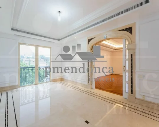 Imagem Edifício neoclássico no Pacaembu com 3 suítes e 6 vagas de garagem, 711m².