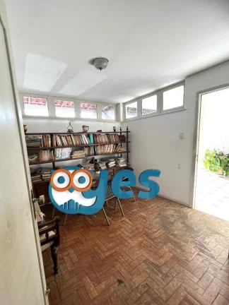 Imagem Casa comercial no Centro