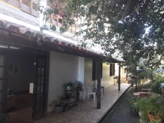 Imagem Casa à venda em Salvador, Itapuã, com 4 quartos, 367.47m2