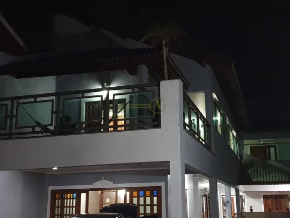 Imagem Sobrado á Venda- Frente ao Mar - Peruíbe/SP