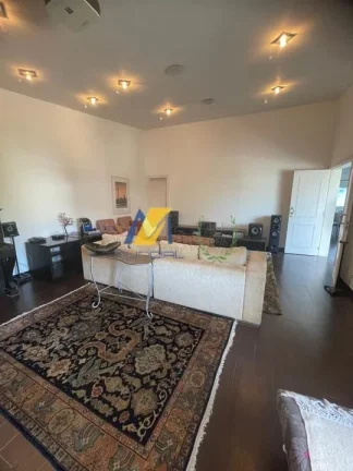 Imagem "Essa casa parece um clube exclusivo - mas é só sua!"