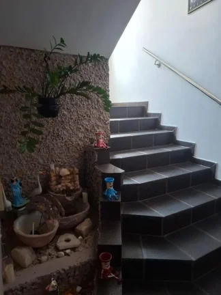Imagem Casa para Venda em Santo André, Campestre, 5 dormitórios, 2 suítes, 3 banheiros, 4 vagas
