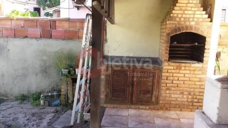 Imagem Casa com 3 dormitórios à venda, 300 m² por R$ 450.000,00 - Guriri - Cabo Frio/RJ