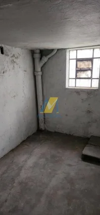 Imagem Casa Comercial Ampla com 7 Vagas, Salão e Estrutura Completa