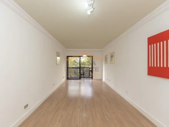 Imagem Apartamento com 136m² de área útil, com 4 dormitórios, sendo 3 suítes, 5 banheiros no total com...