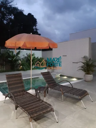 Imagem CASA NOVA TODA DECORADA EM CONDOMINIO FECHADO.