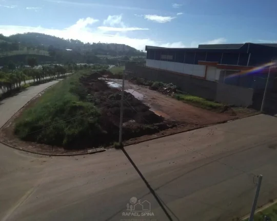 Imagem Área à venda no bairro Jardim Planalto do Tanque - Atibaia/SP