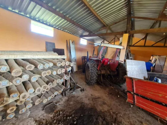 Imagem Fazenda à Venda, 251 m²