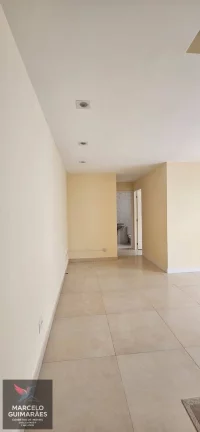 Imagem Apartamento 2 dormitórios sendo 1 suíte 17º andar 2 vagas cobertas