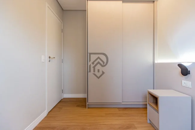Imagem Apartamento decorado vista livre andar alto proximo metrô