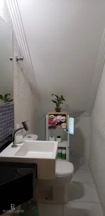 Imagem Sobrado triplex com 3 suites e duas vagas na Vila Rosália - Guarulhos - A VENDA!!!