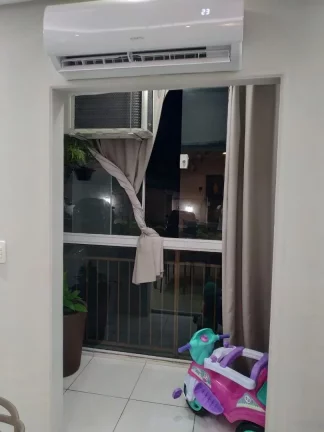 Imagem Apartamento com 2 dormitórios à venda, 62 m² por R$ 393.000,00 - Vila Maria - São José dos Campos/SP