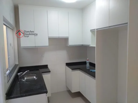 Imagem SOBRADO A VENDA EM CONDOMINIO FECHADO, 2 DORM, SENDO 2 SUÍTES E 2 VAGAS DE GARAGEM COBERTAS. LAZER COM PISCINA E CHURRASQUEIRA.