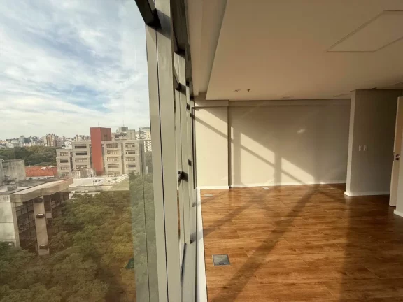 Imagem Sala à venda no bairro Rio Branco - Porto Alegre/RS