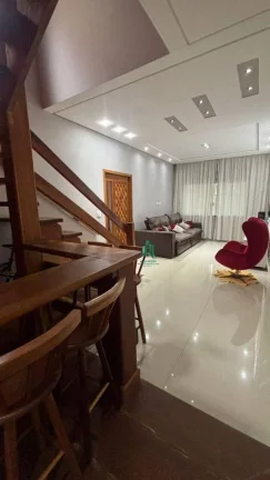 Imagem Sobrado com 4 dormitórios à venda, 216 m² por R$ 901.000,00 - Jardim Adriana - Guarulhos/SP