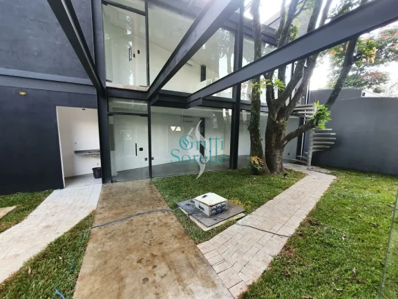 Imagem Prédio Comercial à Venda em Alto de Pinheiros - São Paulo/SP.