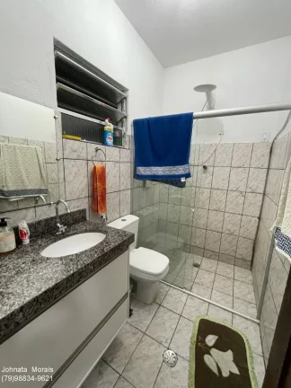 Imagem Casa na Rua de Bahia - Espaçosa e Confortável, Ótima Localização!