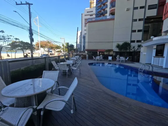 Imagem Apartamento frente mar com 3 suítes e 3 vagas de garagem em Balneário Camboriú/SC