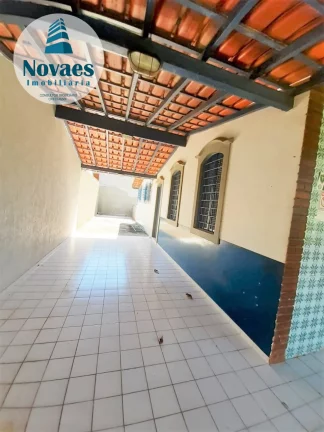 Imagem Casa Residencial para Alugar Anual na Avenida Praiana na Praia do Morro Guarapari ES Localizado a 200m da Orla da Praia do Morro a Mais Procurada em G