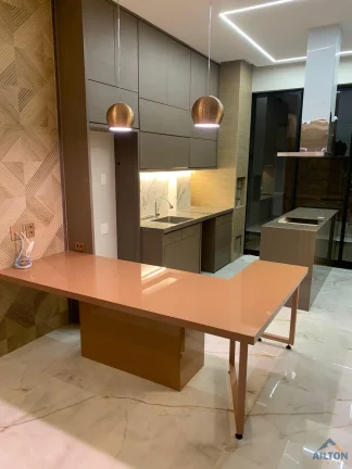 Imagem Casa Duplex Alto Padrão com 3 Suítes à Venda na Praia do Morro - Guarapari/ES