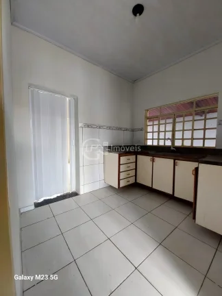 Imagem Casa bem localizada
