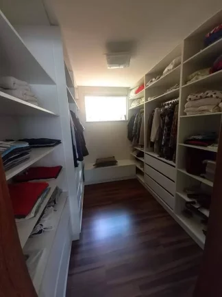 Imagem LINDA CASA A VENDA EM CONDOMINIO FECHADO - NOVA FRIBURGO.