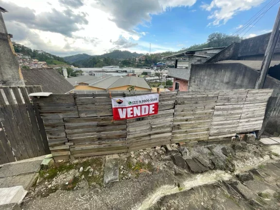 Imagem VENDO ESTE EXCELENTE TERRENO COM FRENTE PARA AS 2 RUAS - NOVA FRIBURGO RJ.