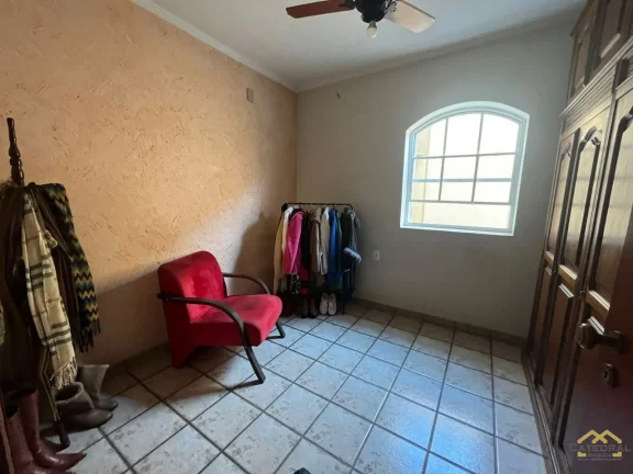 Imagem Locação de casa comercial ou residencial com 3 quartos (1 Suíte) 2 vagas e piscina - Vila Arens - Jundiaí/SP