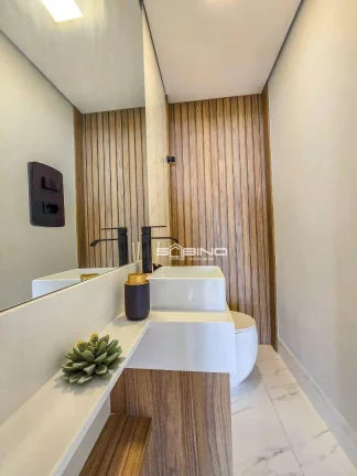 Imagem Apartamento Pé na Areia à venda na Riviera, com 3 suítes, mais suíte funcionaria, 153m², com 2 vagas