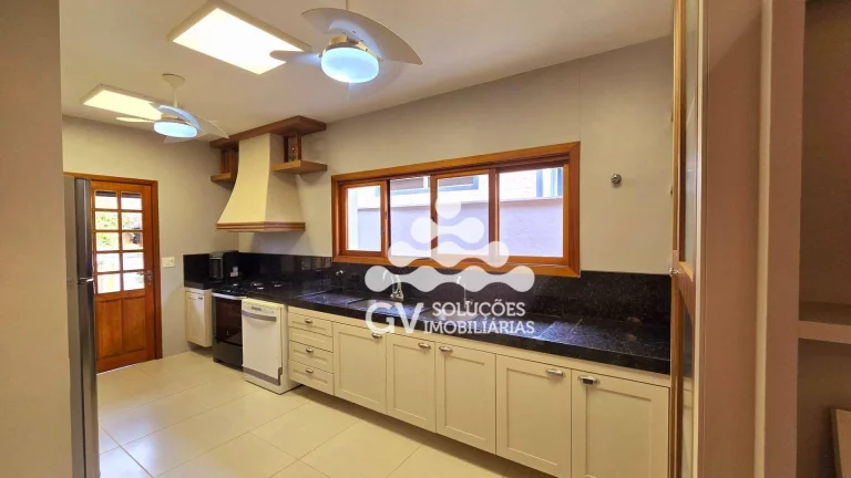 Imagem Casa com 5 dormitórios à venda, 250 m² por R$ 2.500.000,00 - Condomínio Lagoinha - Ubatuba/SP