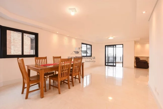 Imagem Apartamento à venda no Alto de Pinheiros com 04 suítes e 05 vagas, 310m²