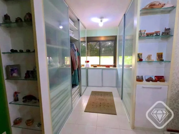 Imagem Acordar com o Guaíba na sua janela é mais do que morar, é viver melhor.

Apartamento de alto padr...