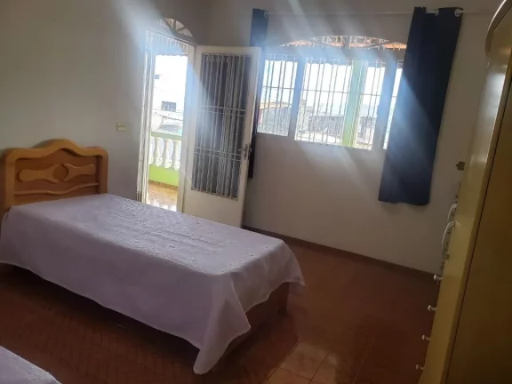 Imagem Sobrado com 3 dormitórios à venda, 194 m² por R$ 680.000,00 - Vila Lúcia - Poá/SP