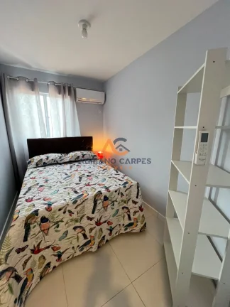 Imagem Apartamento com 02 dormitórios, 01 banheiro e 01 vaga de garagem, localizado na Meia Praia em Navegantes - Adriano Carpes Imóveis vende