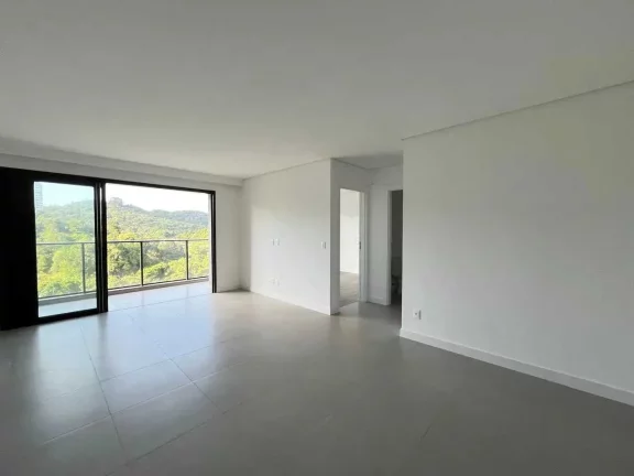 Imagem Apartamento sem mobilia com 2 dormitórios sendo 2 suítes e 2 vagas de garagem em Itajaí/SC