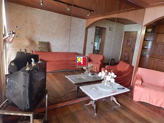 Imagem Vendo 4Q frontal mar, Praia da Barra, R$1.950.000,00, alto, vista espetacular, segurança, ônibus, clube, tênis, squash, ginásio, piscina, skate, 2 vg