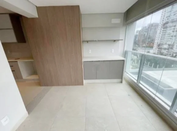 Imagem Apartamento 130M², 3Q, 3 Suítes, 4 Banheiros, 2 Vagas, Piscina Climatizada, Infantil e Raia de 25M, Sauna, Salão de Festas e Jogos, Churrasqueira.