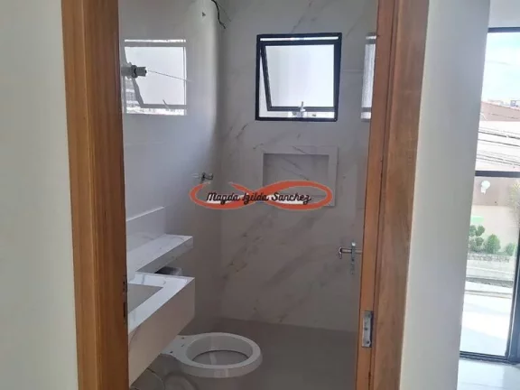 Imagem SOBRADO DE ALTO PADRÃO À VENDA NA PENHA.