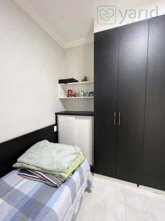 Imagem Imperdível oportunidade: Casa à venda em na cidade de - 3 quartos, 1 suíte, 2 salas, 3 banheiros, 4 vagas de garagem, 166m².