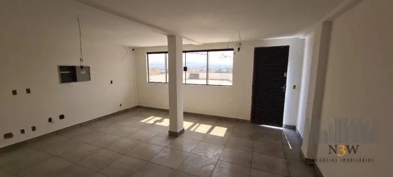 Imagem Prédio comercial para locação na Rua Pio XI São Paulo SP com 942m², 3 pavimentos e 12 vagas de garagem