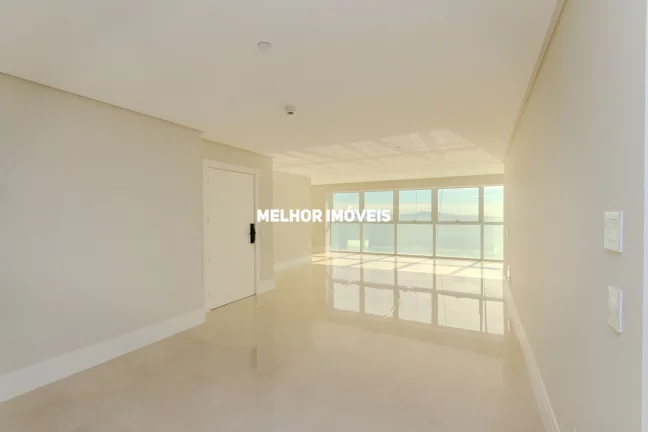 Imagem Apartamento frente mar com 4 dormitórios e uma vista maravilhosa de Balneário Camboriú - SC