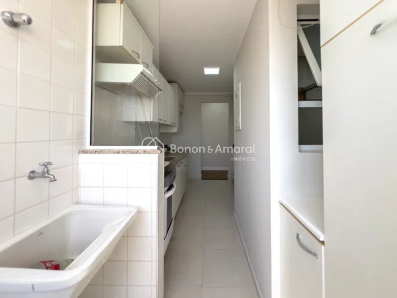 Imagem Com reforma recente e projeto que valoriza amplitude, iluminação e conforto, esta cobertura duplex...