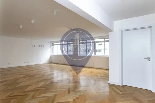 Imagem Apartamento de Luxo no Jardim Paulista: 3 quartos, 2 suítes, 2 salas, 3 banheiros, 1 vaga de garagem, 158,60 m² - São Paulo-SP.