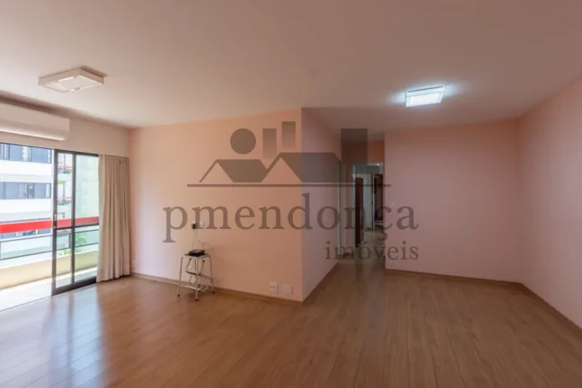 Imagem Apartamento à venda na Rua Diana em Perdizes com 4 quartos ( 1 suite ) e 2 vagas, 112m2