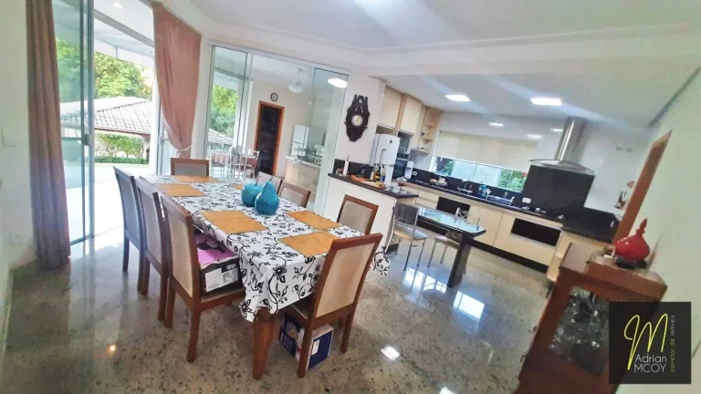 Imagem Casa a venda no Jd. das Palmeiras