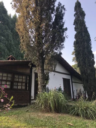 Imagem Fazenda de Morangos com 180 ha em Nova Friburgo - RJ