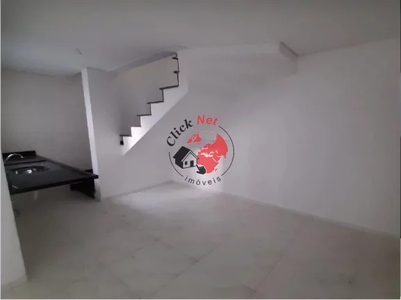 Imagem Cobertura em prédio sem condomínio com elevador à venda no bairro Vila Pires em Santo André