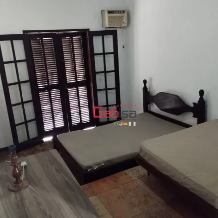 Imagem Casa com 4 dormitórios à venda, 247 m² por R$ 745.000,00 - Centro - Cabo Frio/RJ